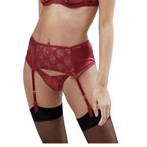 Coco De Mer Pamela Loves Suspender Red Size Small